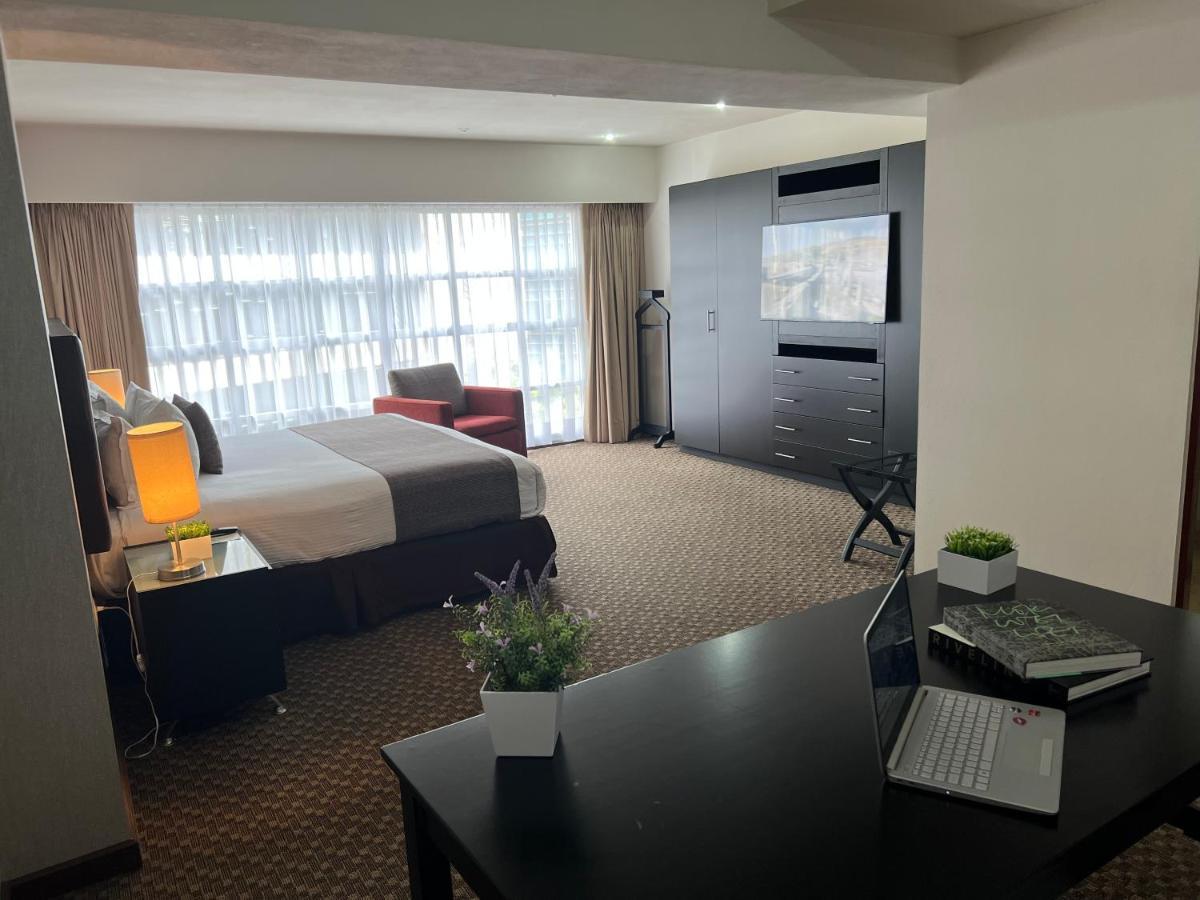 St Isidro Suites Corporate Housing Spa & Wellness Center Meksyk Zewnętrze zdjęcie